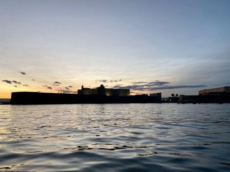syracuse-ortigia-boat-trip-with-caves-and-pillirina