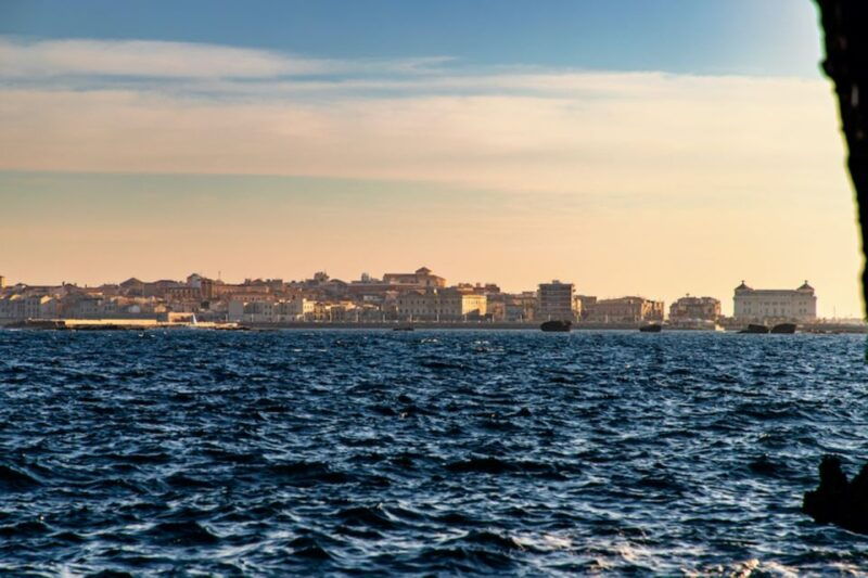 syracuse-ortigia-island-boat-tour-with-lunch-and-wine