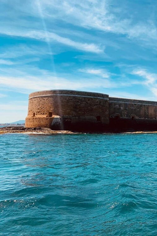 syracuse-private-boat-tour-of-ortigia-and-sea-caves