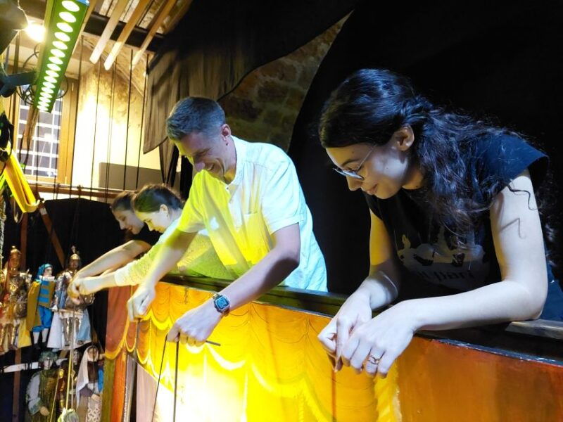 syracuse-sicilian-puppet-show-with-visit-behind-the-scenes