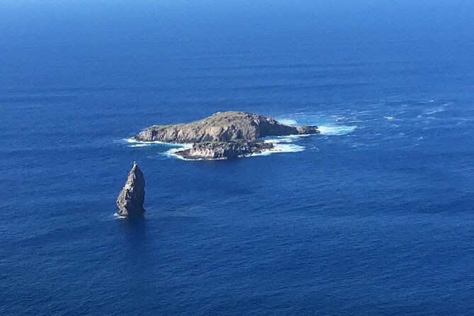 t2-the-must-haves-of-rapa-nui-non-cruise-visitors