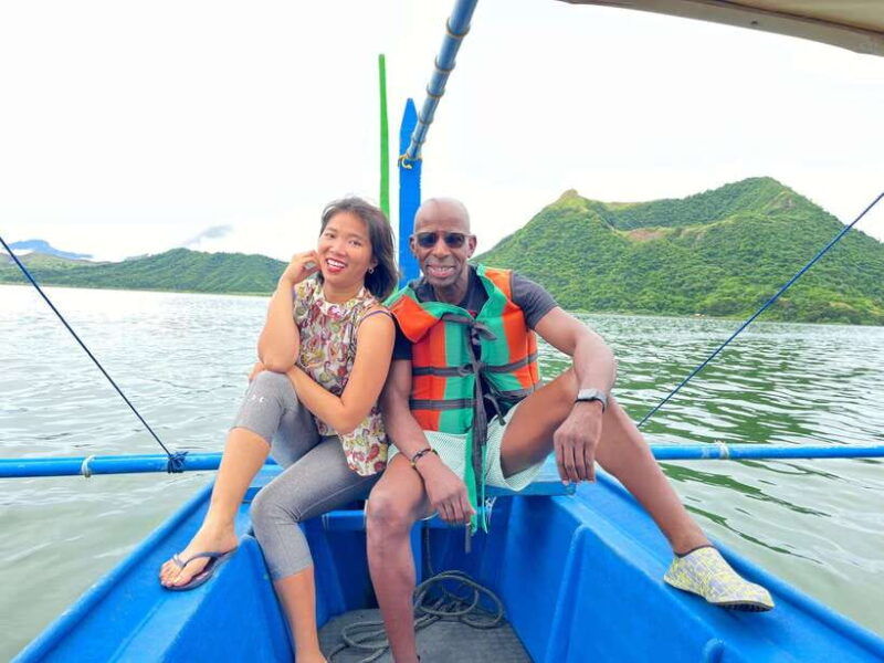 taal-volcano-lake-boating-around-the-lake