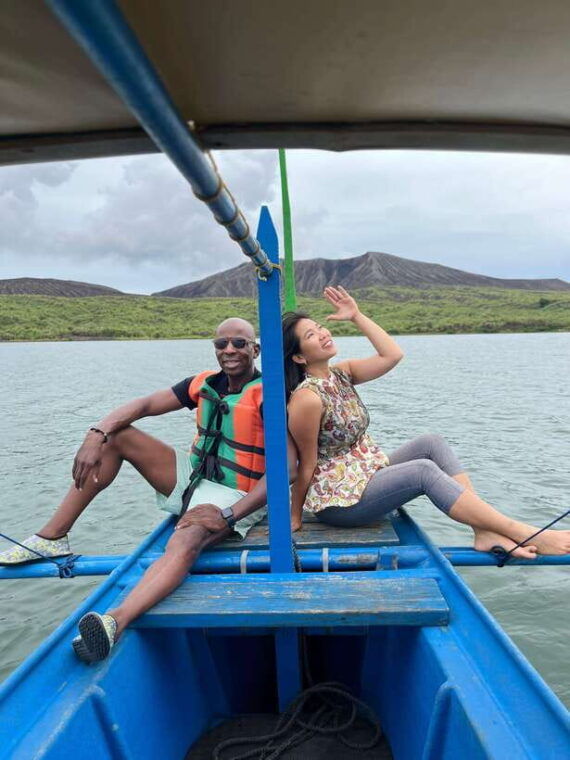 taal-volcano-lake-boating-around-the-lake