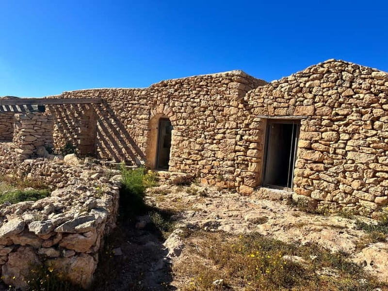 Tabaccara Promontory Tour - Exploring the Rugged Terrain of Lampedusa