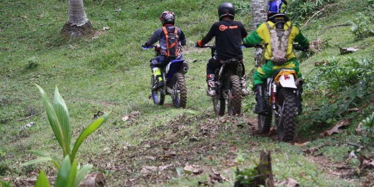 tabanan-jungle-trail-enduro-motorcross-adventure