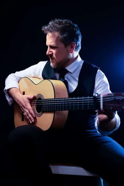 Tablao Flamenco La Exclusiva in Seville and Tinto de Verano - Accessibility and Practical Details