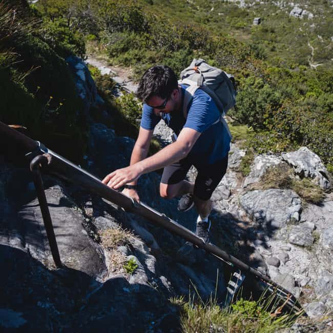 Table Mountain: Kasteelspoort to upper Cable Station. - Key Points