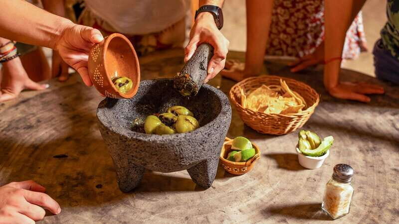 Taco Tour: Cochinita Pibil, Suadero and more + Traditional Beverages - Key Points