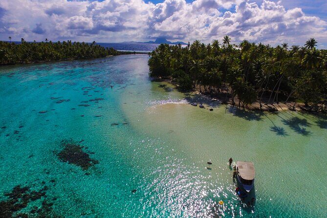 Tahaa Lagoon Tour -Departure Raiatea-Small groups (max 12 p) - Snorkeling and Marine Life