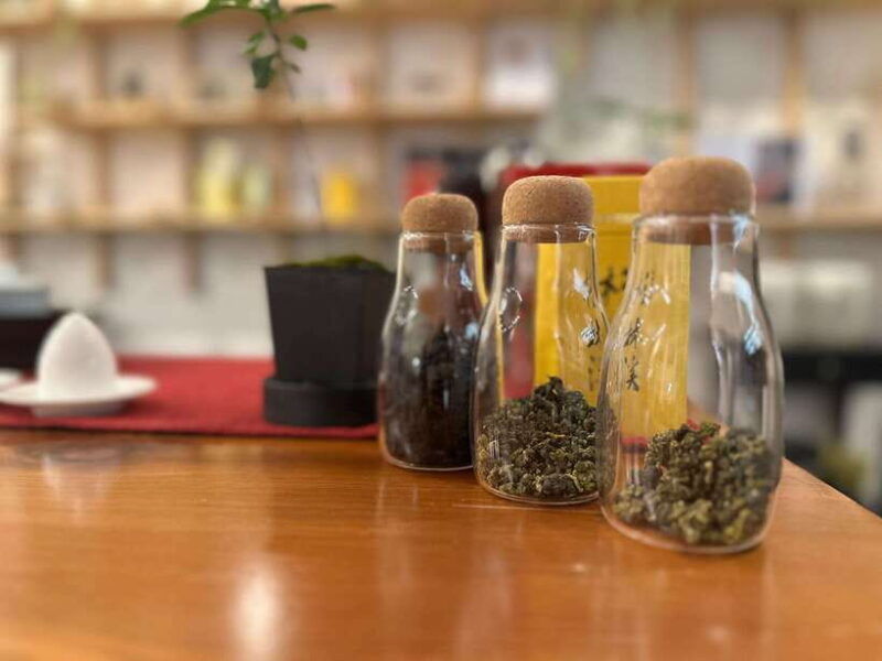 tainan-culture-trip-chinese-tea-ceremony_oolong-tea