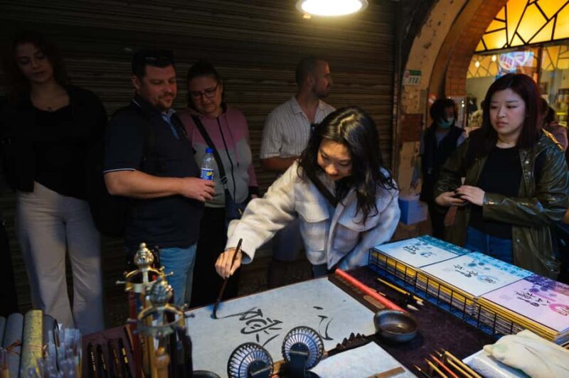 Taipei: Food Tour with Locals & 12+ Flavors (Small Group) - Cultural Stories and Local Insights