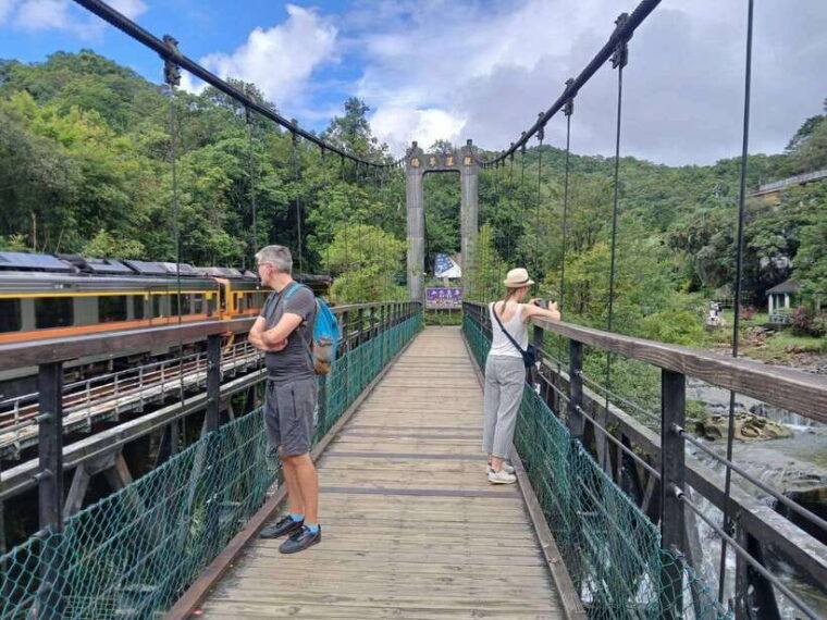 taipei-jiufen-and-shihfen-half-day-tour