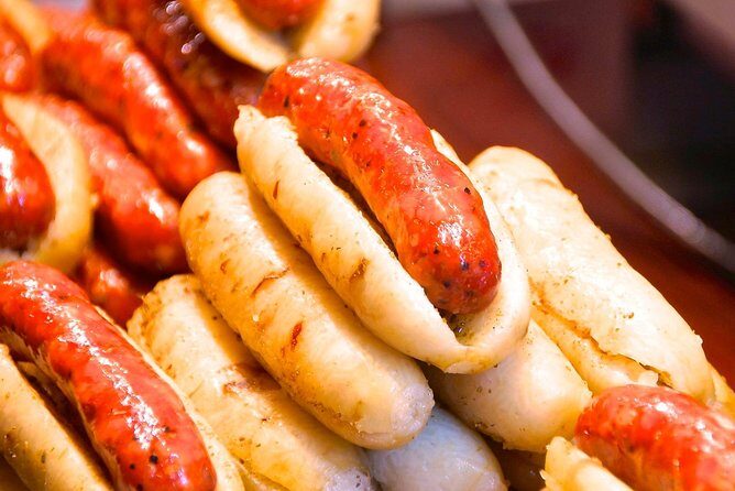 Taipei Twilight Tales: Ximending to Huaxi Night Market Private 6H - Who Should Consider This Tour?