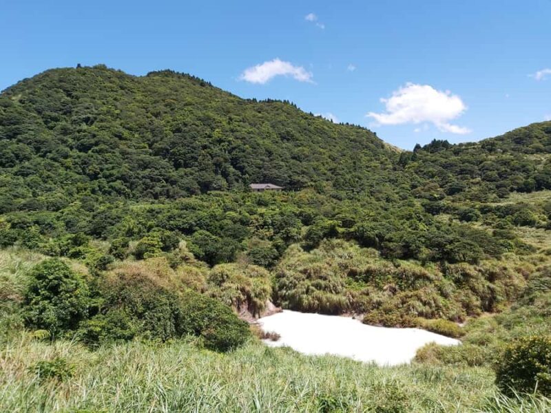 Taipei: Yangmingshan National Park Hiking Day Tour - Practical Details and What to Expect