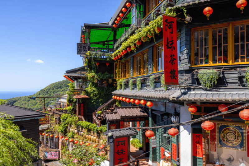 Taipei: Yangmingshan, Shifen, Jiufen & Yehliu Private Tour - Practical Details & Value