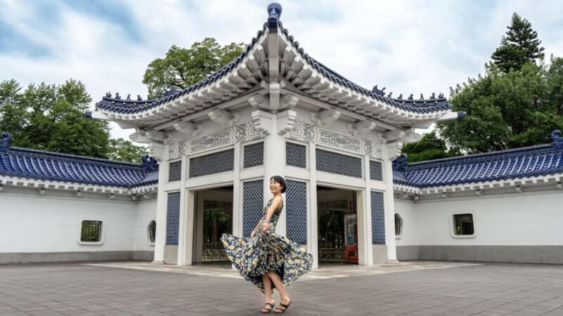 Taiwan Taichung: Photoshoot with Taiwan Photographer - The Value and Pricing