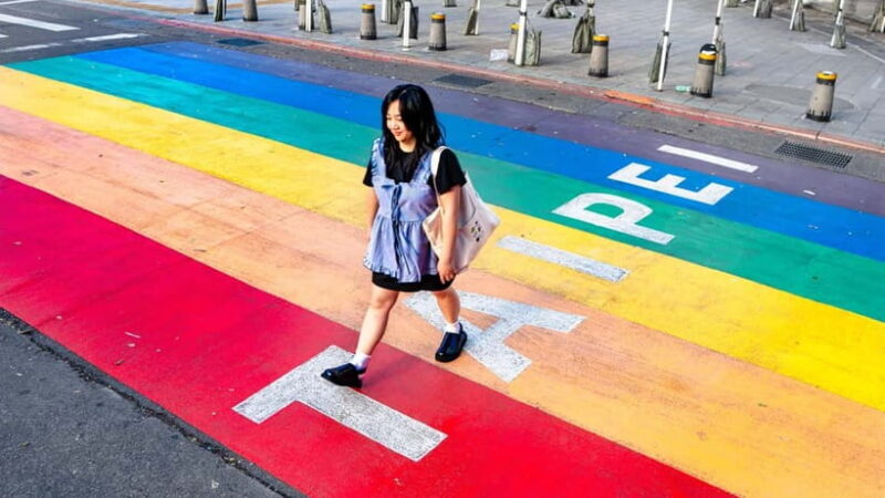 Taiwan Taipei: Quick Photoshoot with Taiwan Photographer - Key Points