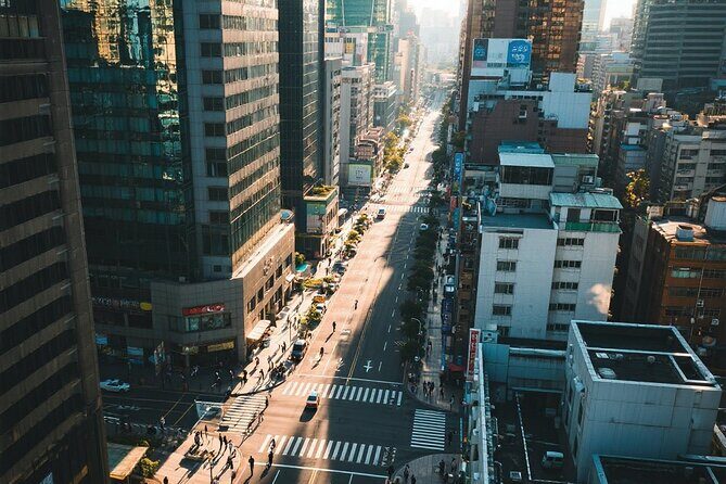 Taiwan Taoyuan airport(TPE) Private Transfer to/from Taipei City - How the Booking and Confirmation Work