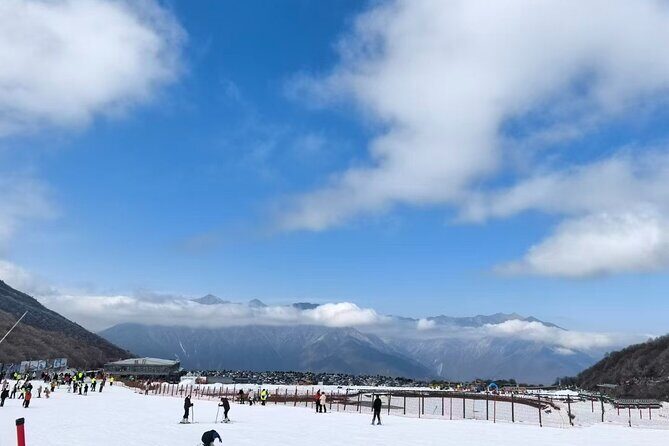 Taiziling Ski Resort Private Day Tour - Transportation and Timing