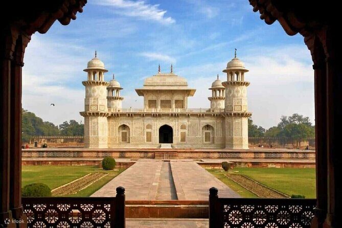 Taj Mahal Agra Fort and Baby Taj Day Tour From Agra - Key Points