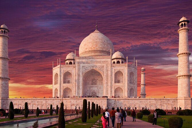 Taj Mahal, Agra Fort & Baby Taj Day Trip from Delhi by Car - Returning to Delhi