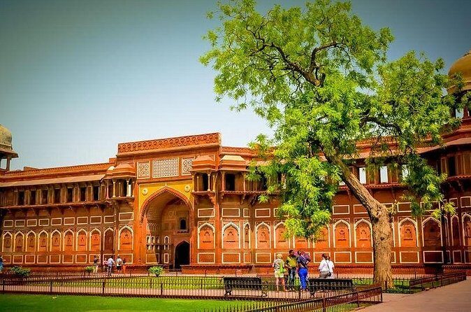 Taj Mahal & Agra Fort Tour from Agra City - FAQ