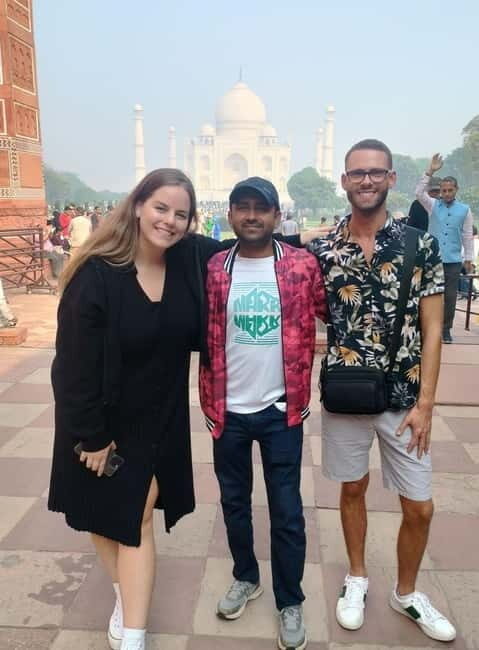 Taj Mahal & Agra Fort Tour with Skip the line & 5*Lunch - FAQs