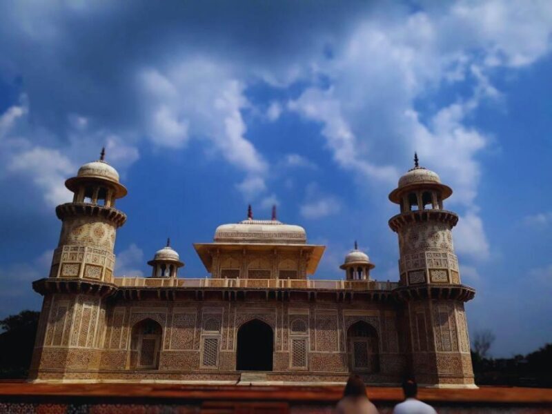 Taj Mahal and Agra Fort Private Guided Tour with Transfers - The Sum Up