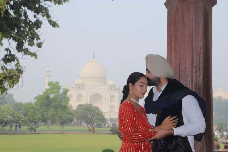 Taj Mahal and Agra fort tour with iconic photoshoot - Key Points