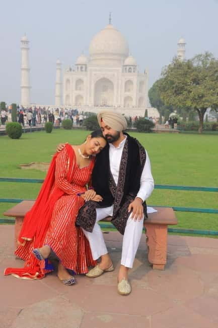 Taj Mahal and Agra fort tour with iconic photoshoot - Practical Tips for Travelers