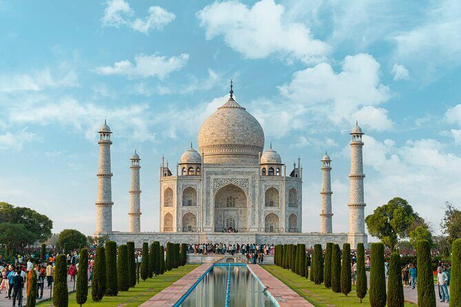 Taj Mahal and Agra Fort with 5*Star Lunch - Introduction to the Tour Experience