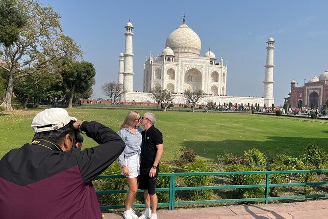 Taj Mahal and Agra Private Tour from Delhi by Car with 5* Lunch - FAQ