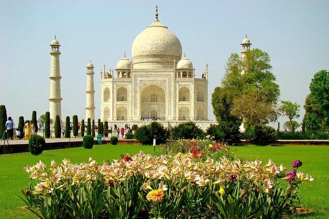 Taj Mahal Day Trip from Delhi by Superfast Train - Lunch at a 5-Star Hotel: A Taste of Luxury