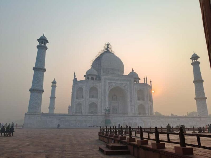 Taj Mahal: Express Entry Ticket For Sunrise Tour with guide - Key Points