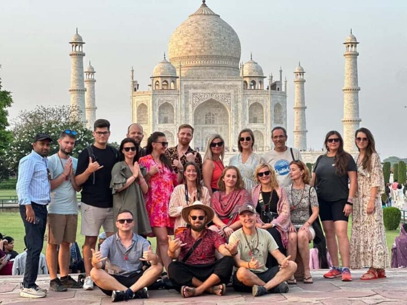 Taj Mahal Foreigner High-Value Express Entry Tickets - Accessibility and Considerations