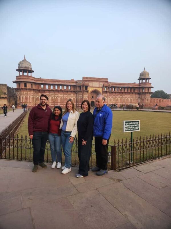 Taj Mahal, Fort & Baby Taj Day Trip from DelhiAll Inclusive - The Itinerary in Detail