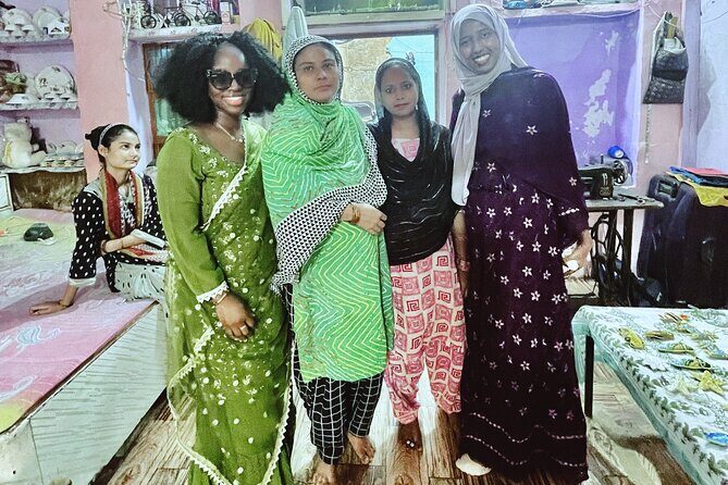 Taj Mahal Handicraft Walk: Explore True India with Artisans - An In-Depth Look at the Taj Mahal Handicraft Walk