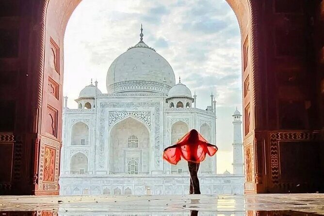 Taj Mahal Same Day Tour from Delhi by Car Agra Fort, Baby Taj - The Journey Begins: From Delhi to Agra