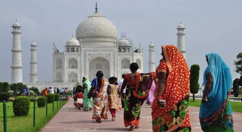 Taj Mahal Same Day Tour  Private Car - A Closer Look at the Itinerary and What to Expect