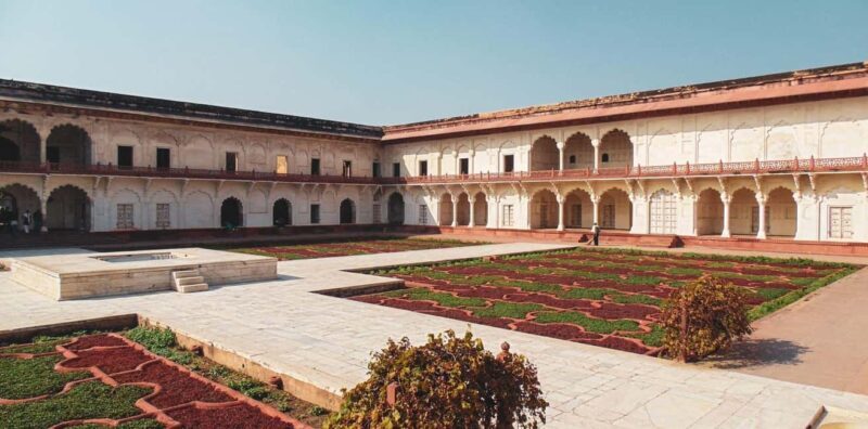 Taj Mahal Tour by Gatimaan Superfast Express Train - Enjoying authentic Mughlai cuisine