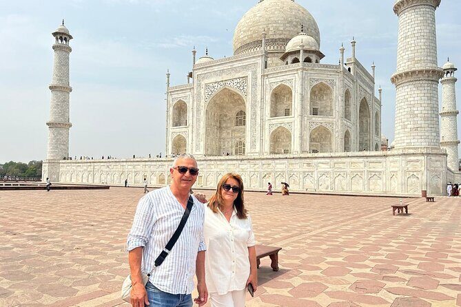 Taj Mahal Tour from Delhi by AC Car with 5 Star Meal - Key Points