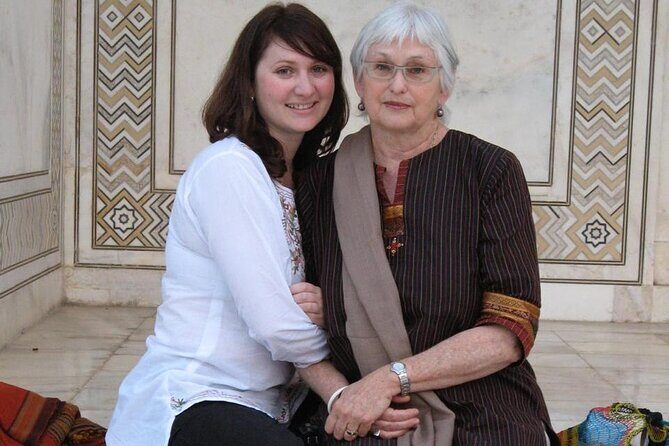 Taj Mahal Tour from Delhi by AC Car with 5 Star Meal - Transport & Guide Experience