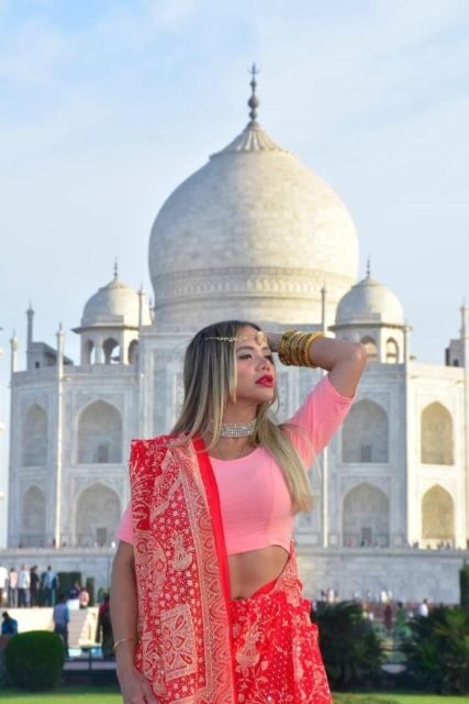 Taj Mahal with Professional Photoshoot - FAQs