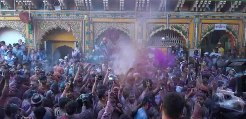 Taj, Tigers & Colors: Holi in Mathura & Ranthambore Safari. - Key Points