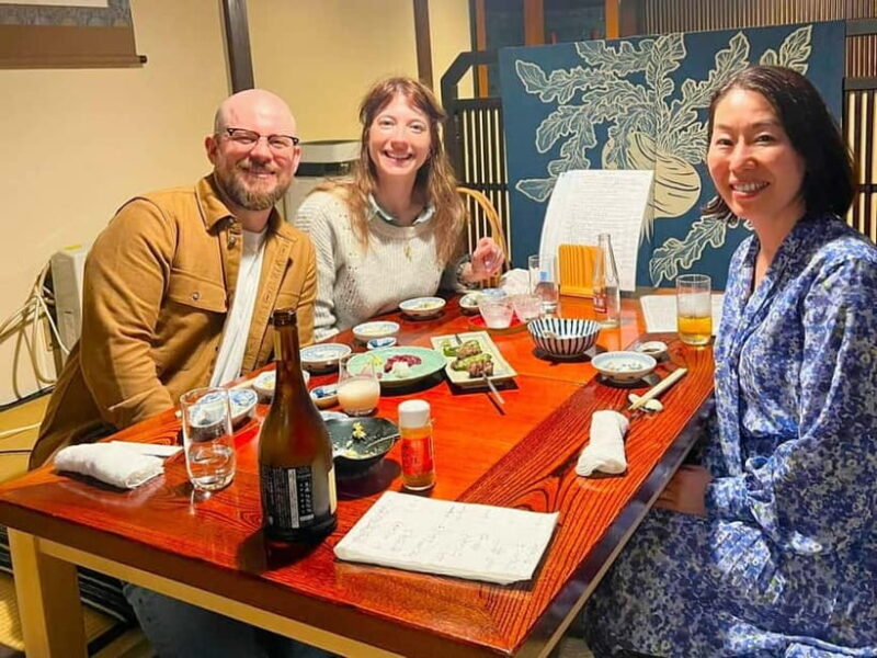 Takayama: Private Barhopping Tour with Hotel Pickup - Discovering Takayama’s Nightlife: A Private Barhopping Experience