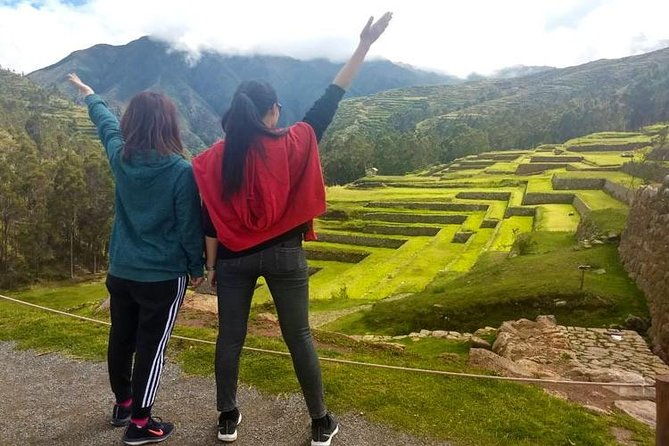 take-your-sweet-selfie-with-baby-alpacas-half-day-tour-moray-the-salt-mines