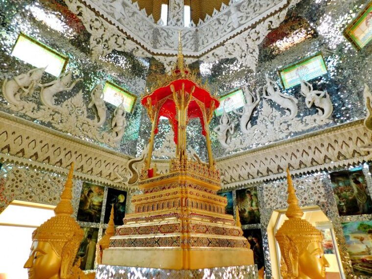 takua-pa-food-market-tsunami-museum-temple-old-town