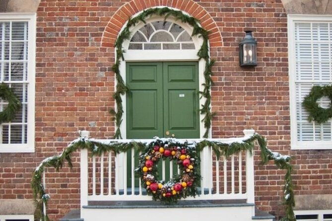tales-of-christmas-past-and-present-in-williamsburg