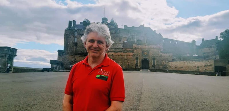 Tales of the Royal Mile - Lawnmarket and Castlehill - Key Points