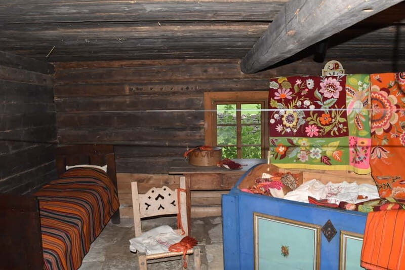 Tallinn: 3-Hour Ethnographic Museum of Estonia - Inside the Buildings: A Tactile Connection to the Past
